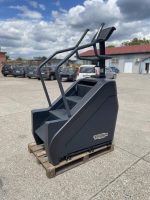 Technogym Excite+ 1000 LED ClimbMill - Slika 3